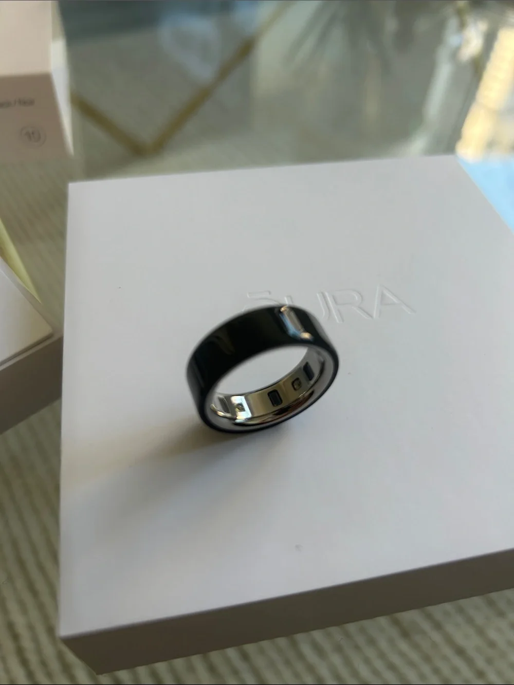New Oura Ring 4 Black/Silver (Size 10) - Never used, gifted wrong size